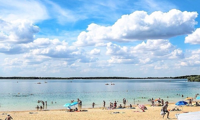 Mesnil-Saint-Pere Hotel | Hotel Lac d’Orient