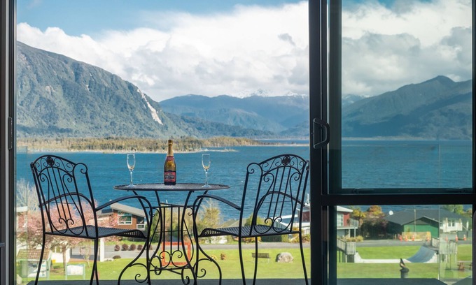 Moana Hotel | Hotel Lake Brunner