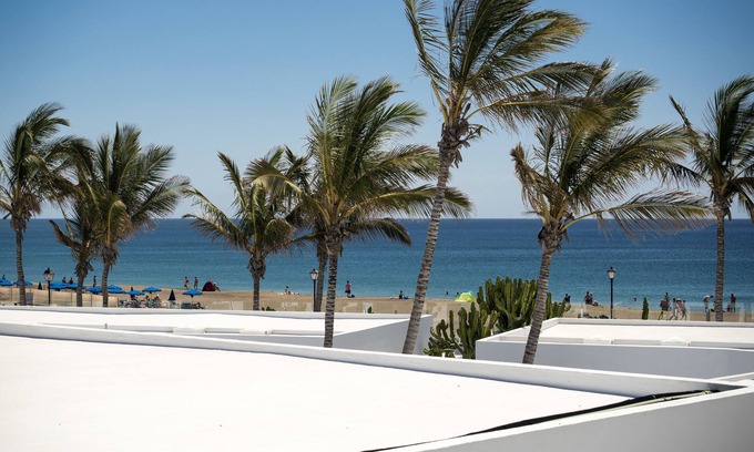 Los Pocillos Hotel | Hotel Las Costas