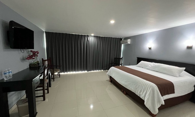 Sahuayo Hotel | Hotel Latino