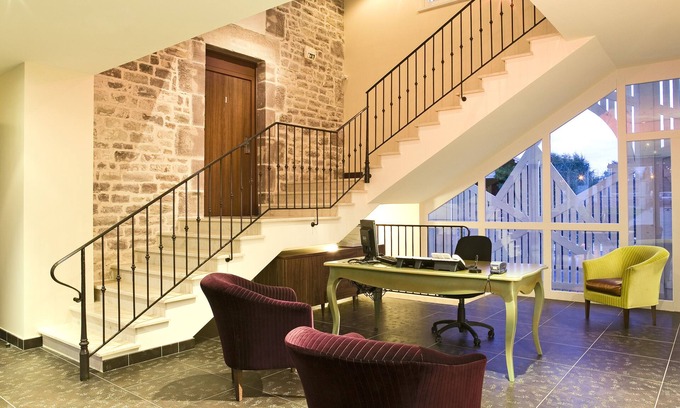 Luxeuil-les-Bains Hotel | Hotel Le Clos Rebillotte