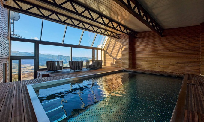 Font-Romeu-Odeillo-Via Hotel | Hotel Le Grand Tetras