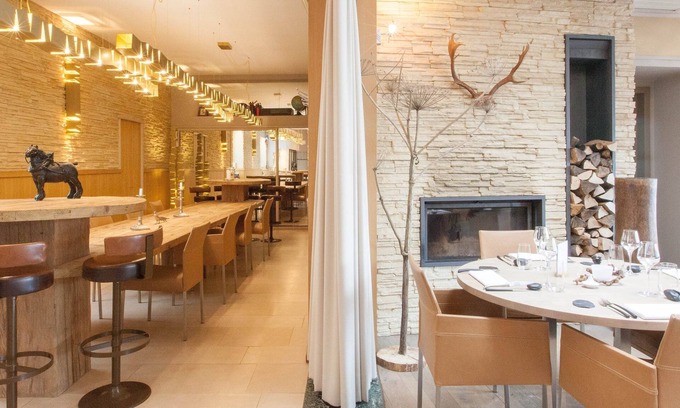 Halle Hotel | Hotel Les Eleveurs