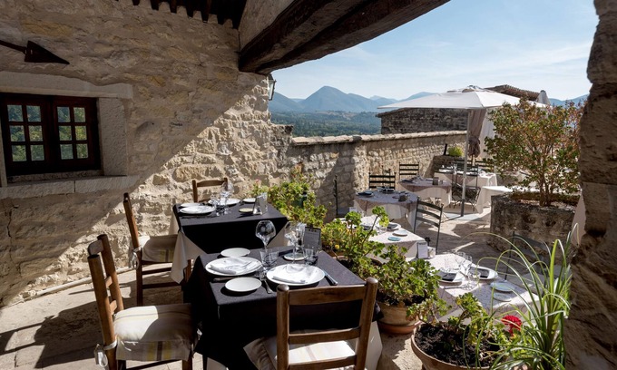 Le Poet-Laval Hotel | Hotel les Hospitaliers