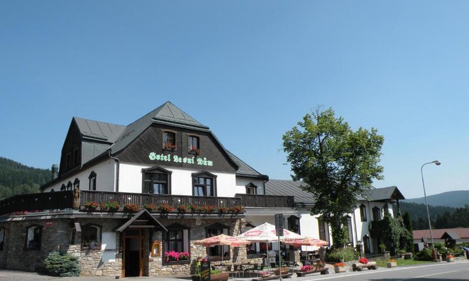 Janske Lazne Hotel | Hotel Lesní dům