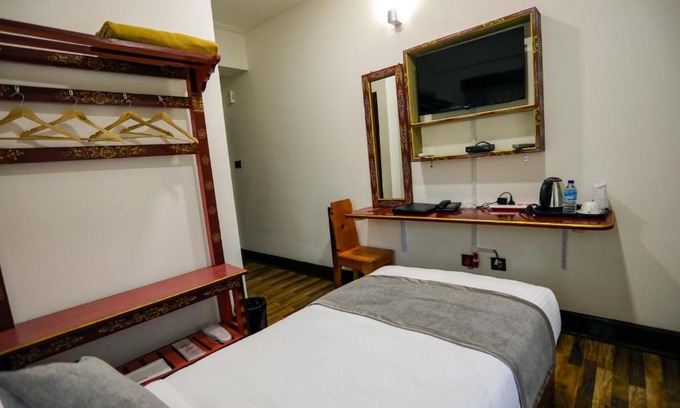 Thimphu Hotel | Hotel Lhading