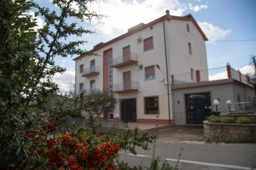 Mergo Hotel | HOTEL LIDIA