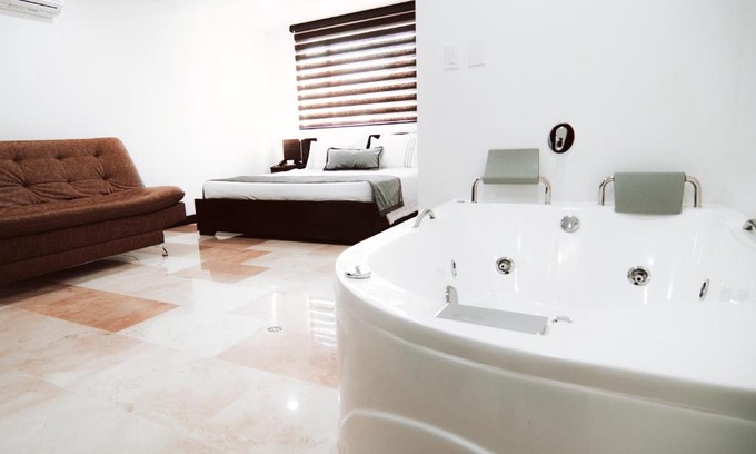 Zona Rosa Hotel | Hotel Lleras 10