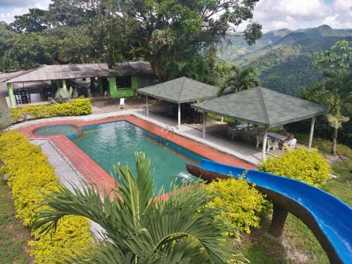 San Luis Hotel | Hotel Los Mangos