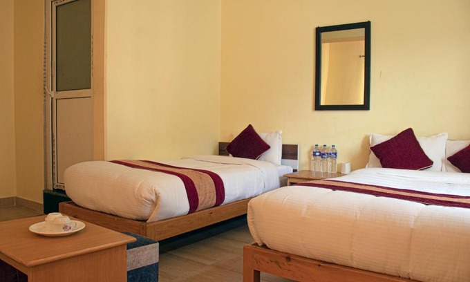 Pokhara Bed & Breakfast | HOTEL LUMA INN