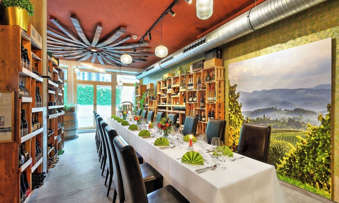 Veitshoechheim Hotel | Hotel Müller Café & Wein . Mondholzhotel