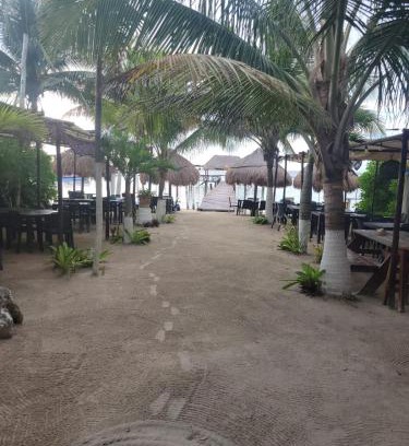 Mahahual Hotel | Hotel Machos Mahahual