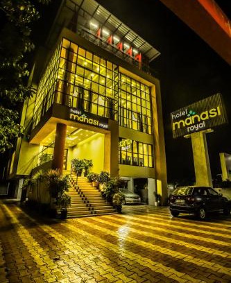 Satara Hotel | Hotel Manasi Royal