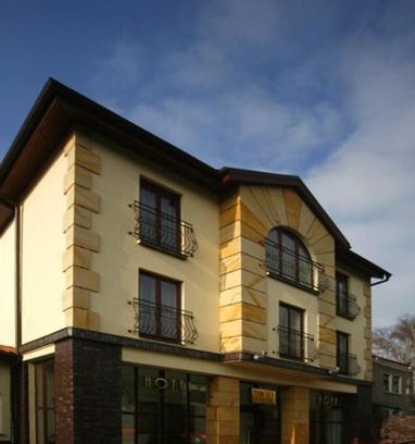 Olawa Hotel | Hotel Marta