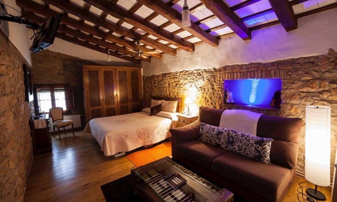 Forallac House | Hotel Mas Rabiol
