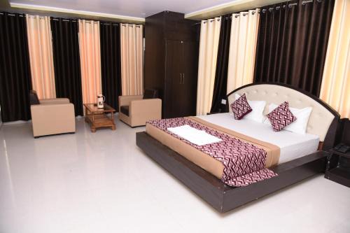 Marhi Hotel | Hotel Mayank