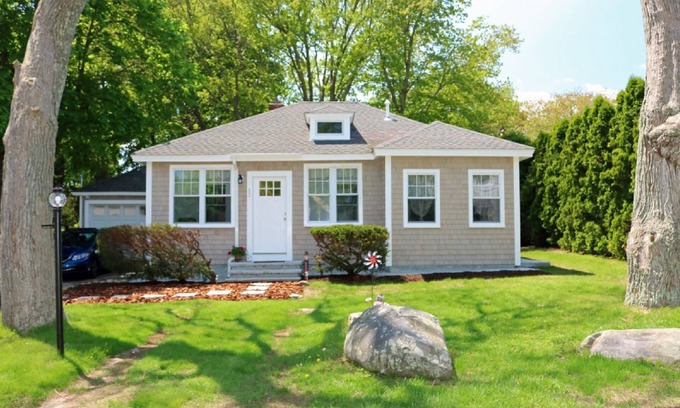 Bonnet Shores House | Hotel Merriweather - Bonnet Shores Narragansett