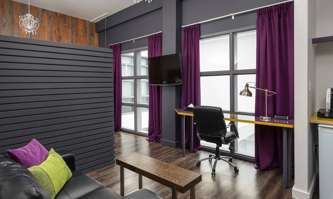 Downtown London Hotel | Hotel Metro