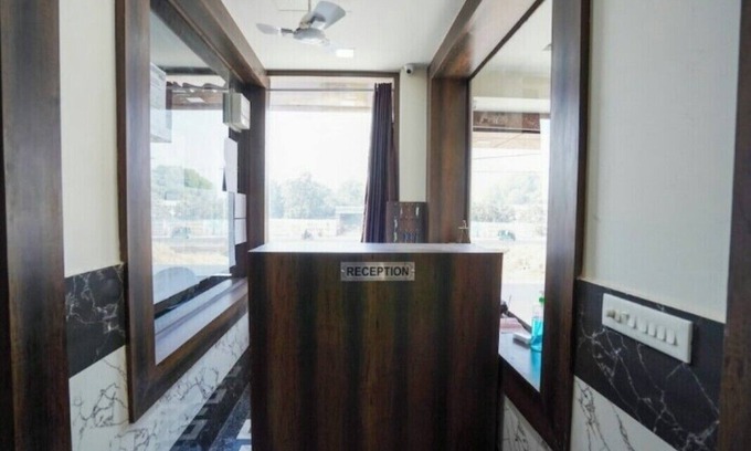 Palwal Hotel | Hotel Midtown