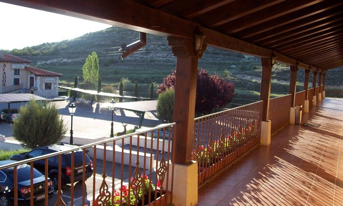 Milagros Hotel | Hotel Milagros Rio Riaza