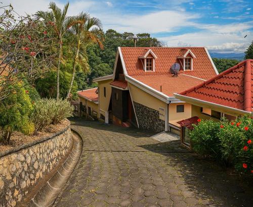 San Isidro Hotel | Hotel Mirador Mayday Mountain View