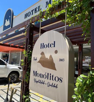 Quixada Hotel | Hotel Monólitos