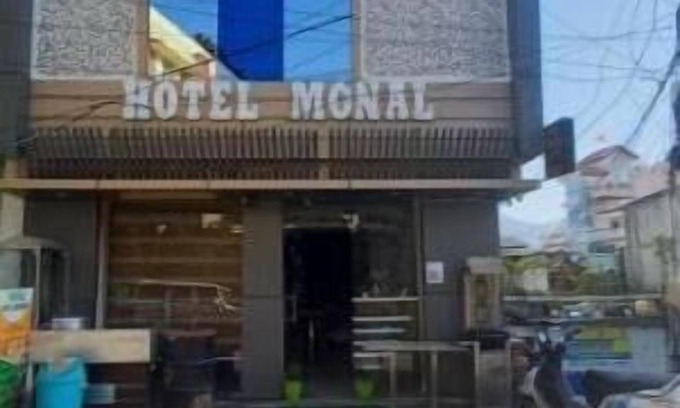 Pithoragarh Hotel | Hotel Monal Deluxe Room #3