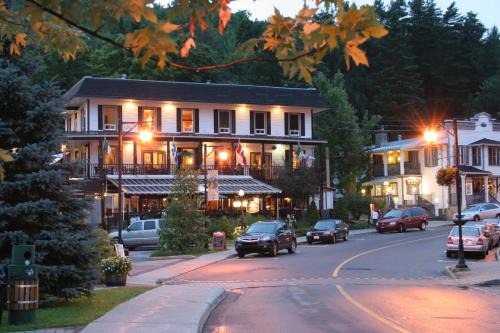 Mont-Tremblant Village Hotel | Hotel Mont-Tremblant