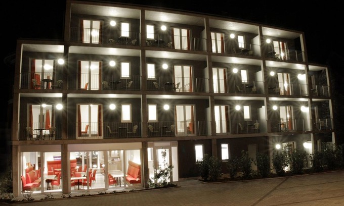 Muelheim Hotel | Hotel Moseldomizil - double room, shower, toilet