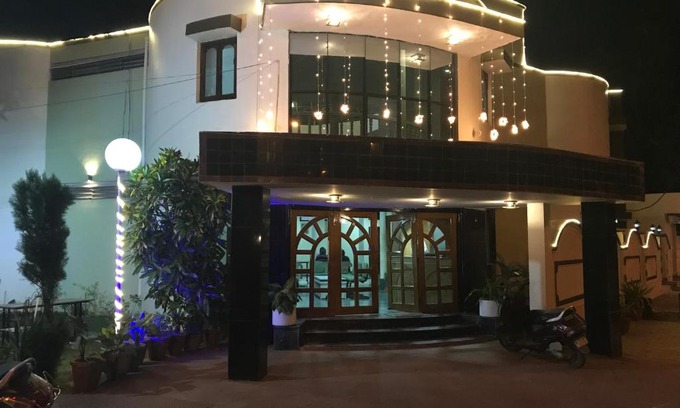 Abu Road Hotel | Hotel Mount Way