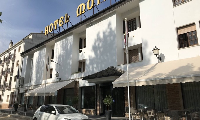 Landete Hotel | Hotel Moya Landete