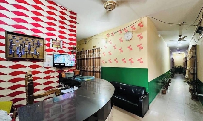 Dhaka Hotel | Hotel New Royal Jatrabari