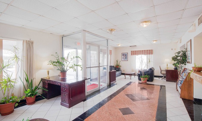 Channelview Hotel | Hotel O Grand Inn Channelview I-10