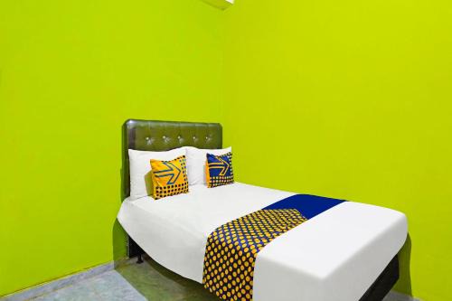Gresik Hotel | Hotel O Homestay Barokah