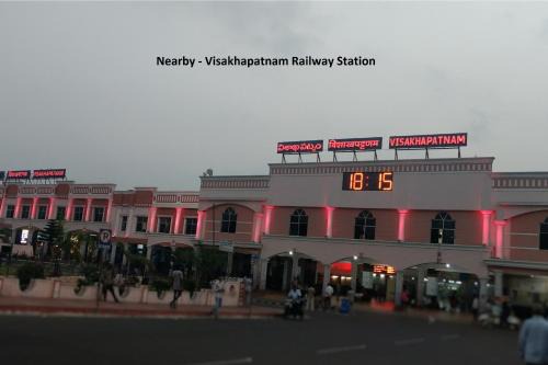 Visakhapatnam Hotel | HOTEL O NAAIDU GRAND