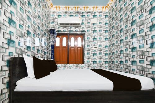 Berhampore Hotel | Hotel O New Taj