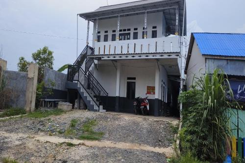 Kalimantan Hotel | Hotel O Penginapan Al-asharNearWarung Acil Ubai
