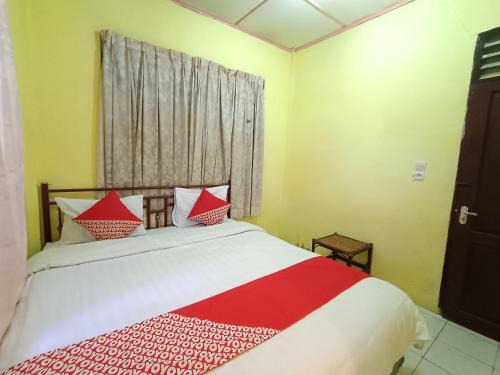 Pardamean Ajibata Hotel | Hotel O Penginapan & Villa Sirait
