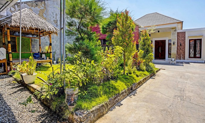 Sidomulyo Hotel | Hotel O Reva Residence Syariah