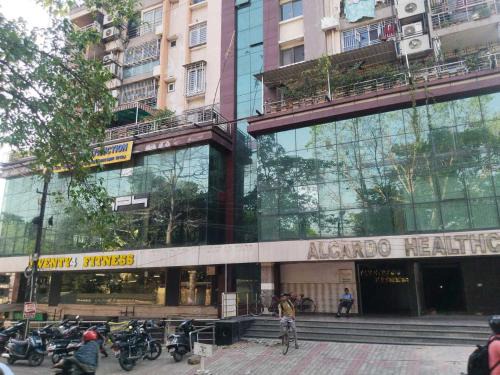 Bistupur Hotel | Hotel O The Leelaa