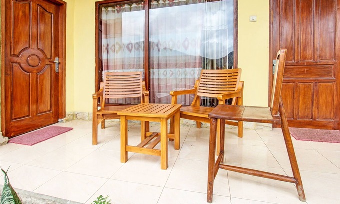 Sembalunbumbung Hotel | Hotel O Ujung Samalas HomestayNearLapangan Sembalun Bumbung