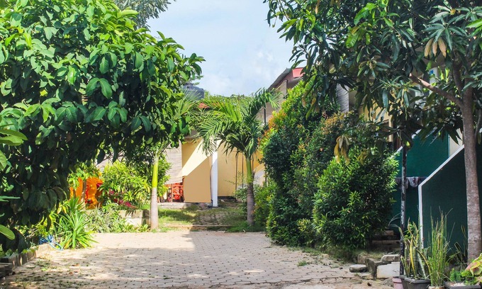 Nginamanu Hotel | Hotel O We Bro Kost