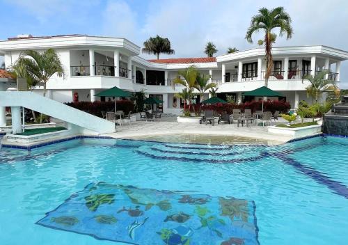 Alcala Hotel | Hotel Palmas De Alcalá