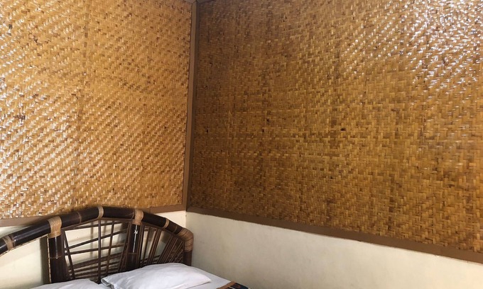 Cisolok Hotel | Hotel Pantai Mutiara