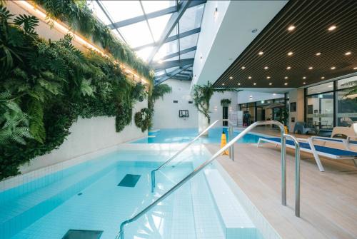 Goseong-gun Hotel | Hotel Parangvue