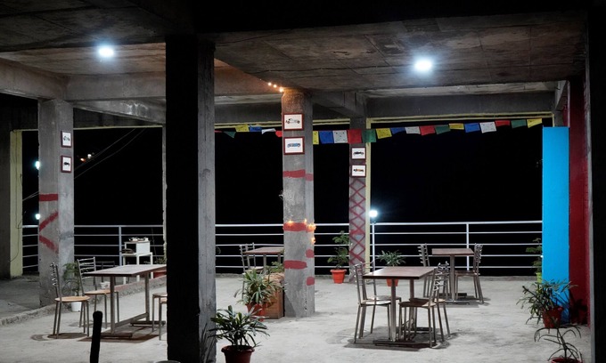 Kotkhai Hotel | Hotel Parv