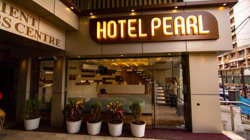 Sayajiganj Hotel | Hotel Pearl