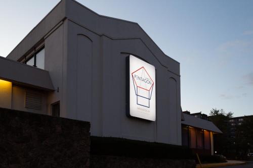 Nauck Hotel | Hotel Pentagon