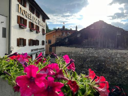 Spluegen Hotel | Hotel Piz Tambo
