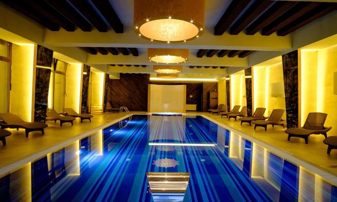 Luna Hotel | Hotel Poezia
